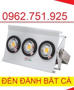 Đèn LED tàu đánh cá rạng đông 300w giúp ngư dân giữ được sự tỉnh táo, không gây hại cho người sử dụng